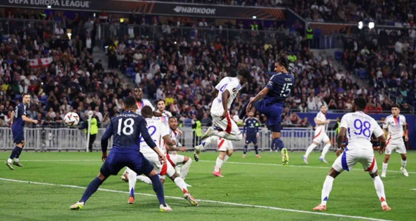 Europa League: Com gol no último lance, Lyon empata com United na ida das quartas de final