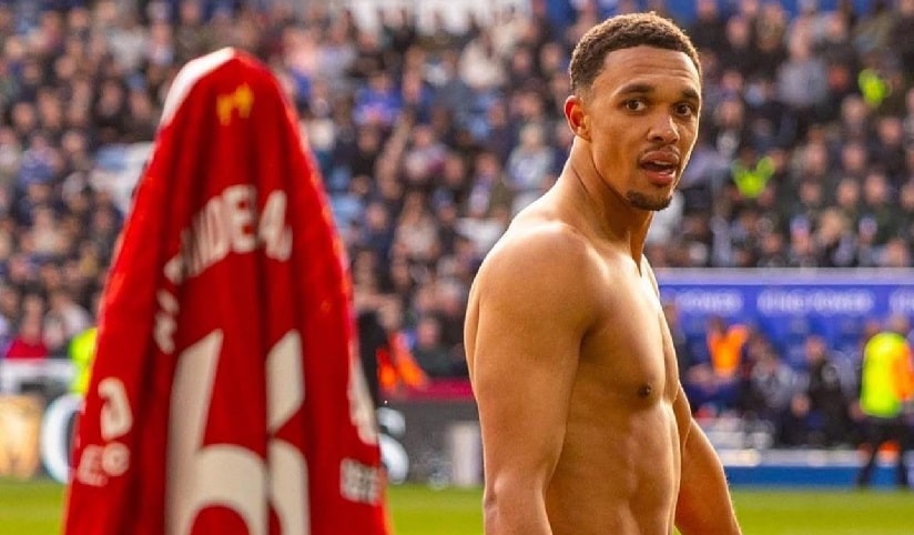 Liverpool oficializa saída de Alexander-Arnold ao final da temporada