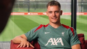 Liverpool anuncia Florian Wirtz, o jogador mais caro da Premier League