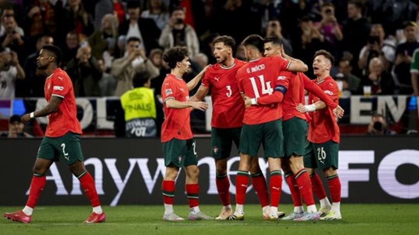 Portugal vence, encerra jejum de 25 anos e vai à final da Nations League