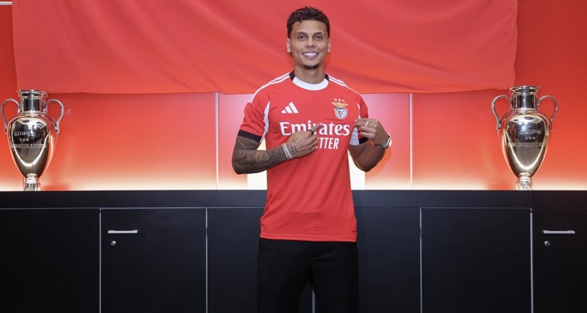 Benfica anuncia contratação de Richard Ríos, ex-volante do Palmeiras